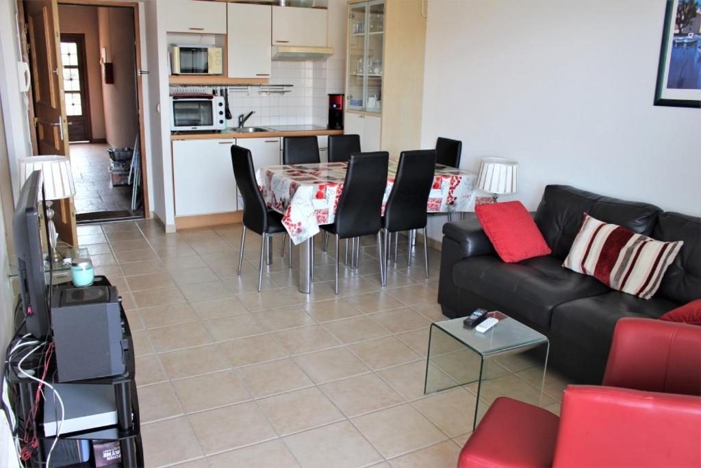 Appartement Amirauté I 21 *